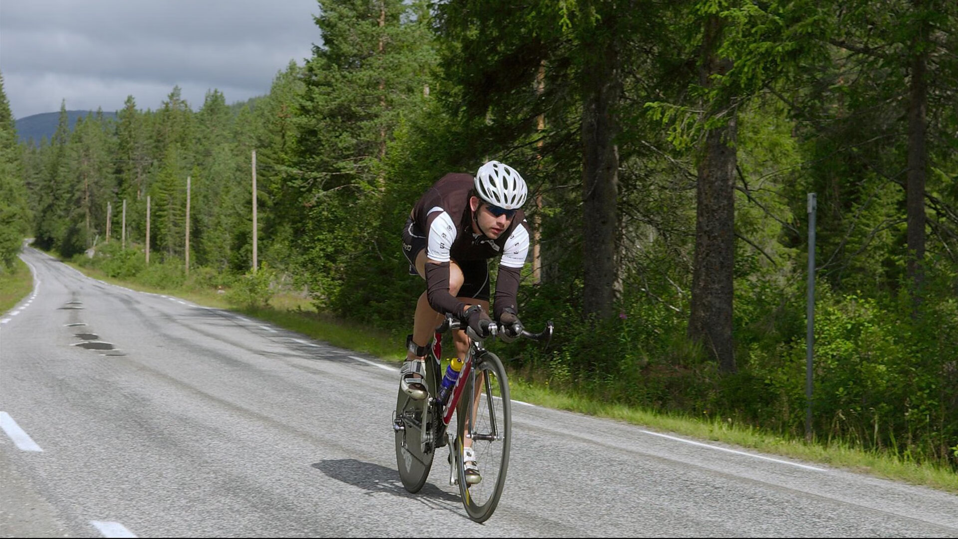世界杯令人振奋的精彩瞬间：英雄本色！，世界杯英雄情况